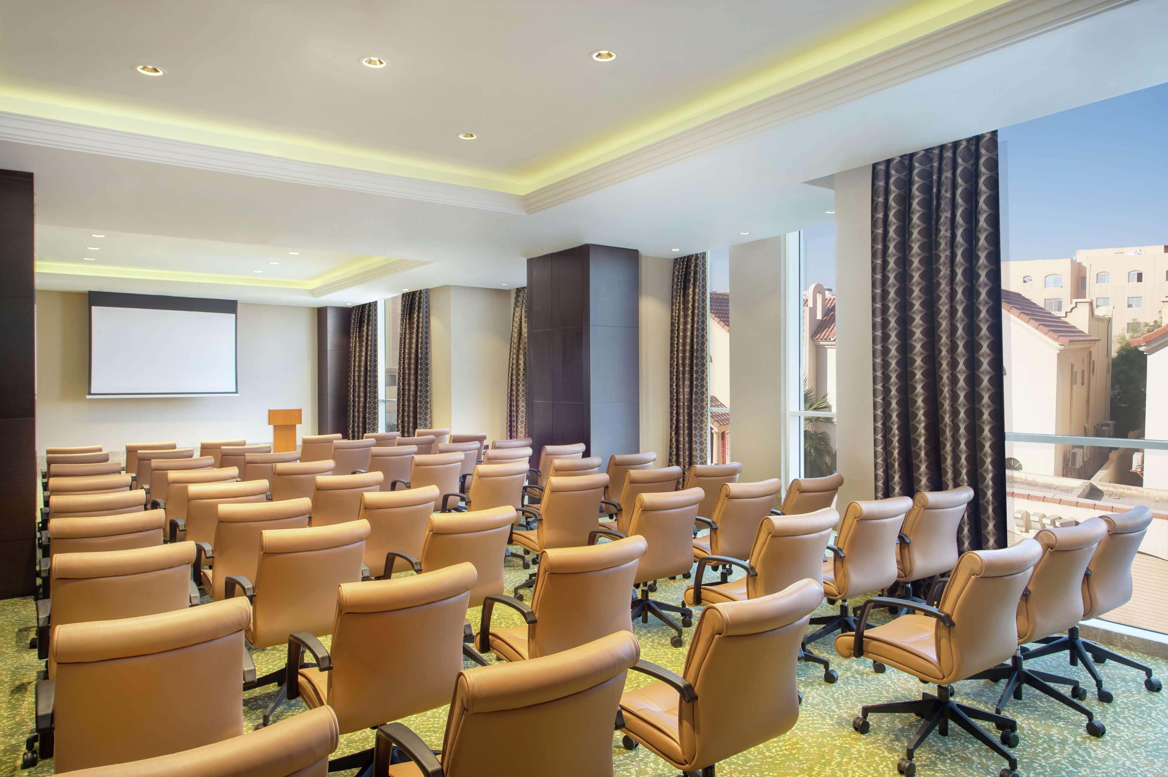 Hotel Doubletree By Hilton - Al Sadd Doha