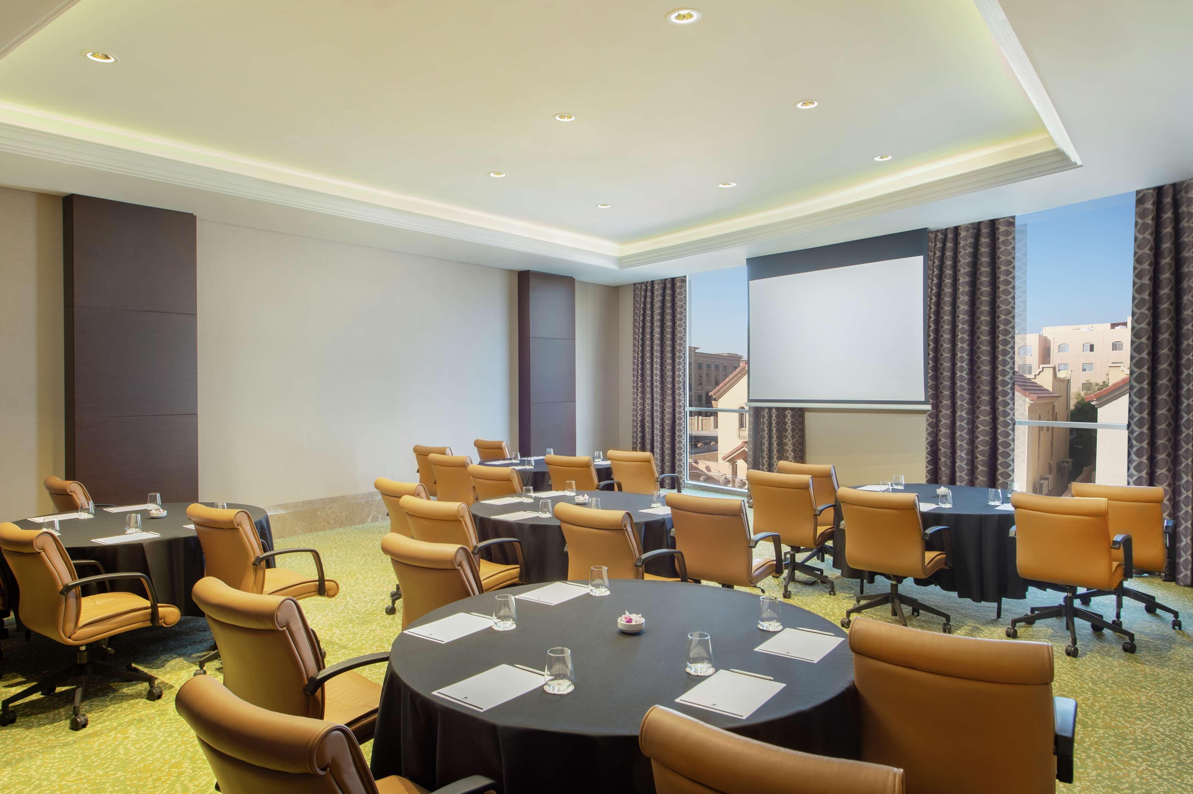 Doubletree By Hilton - Al Sadd 5* Doha