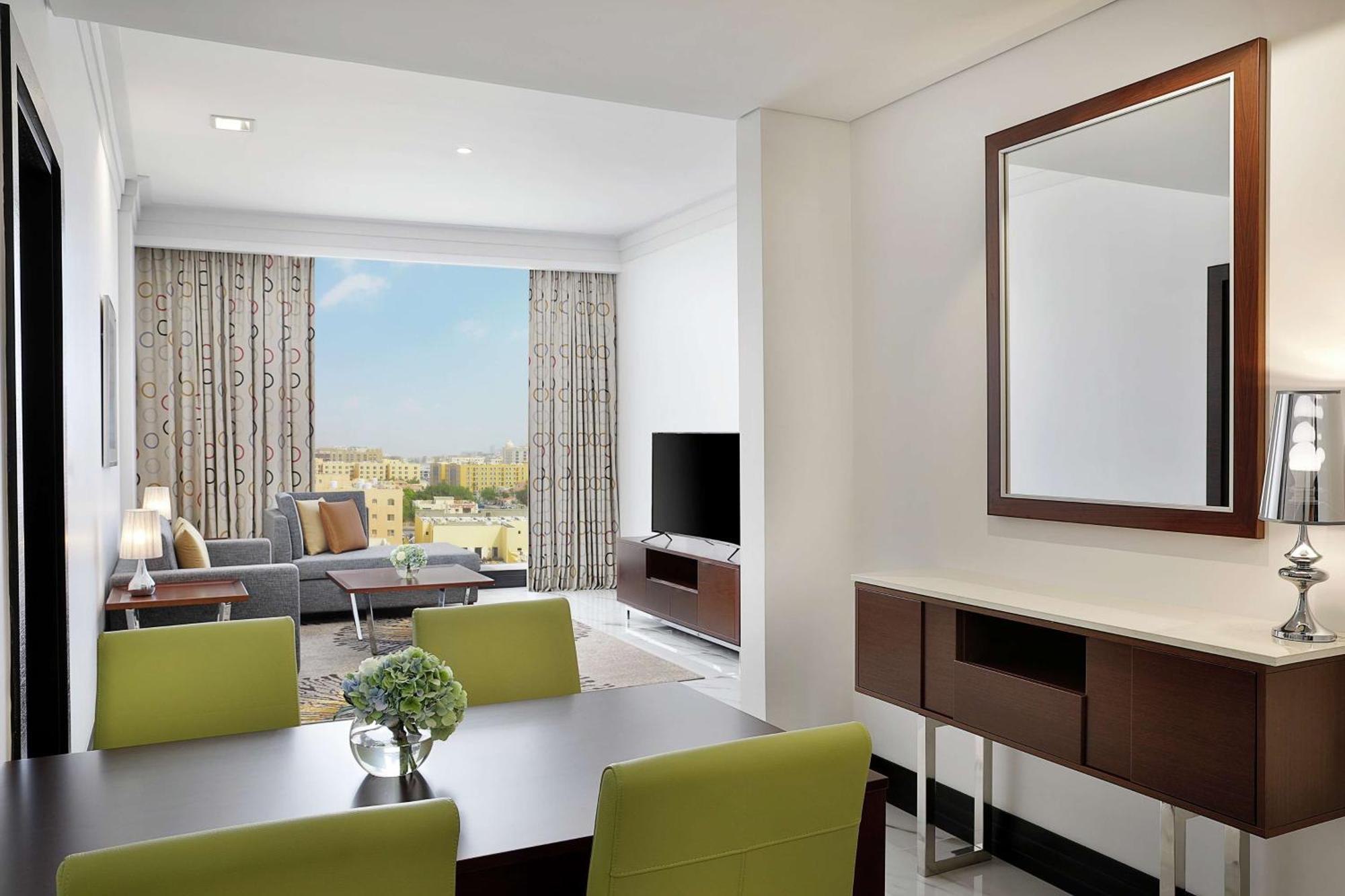 Doubletree By Hilton - Al Sadd Otel 5*